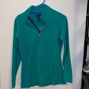 Women’s sweater under armour size S